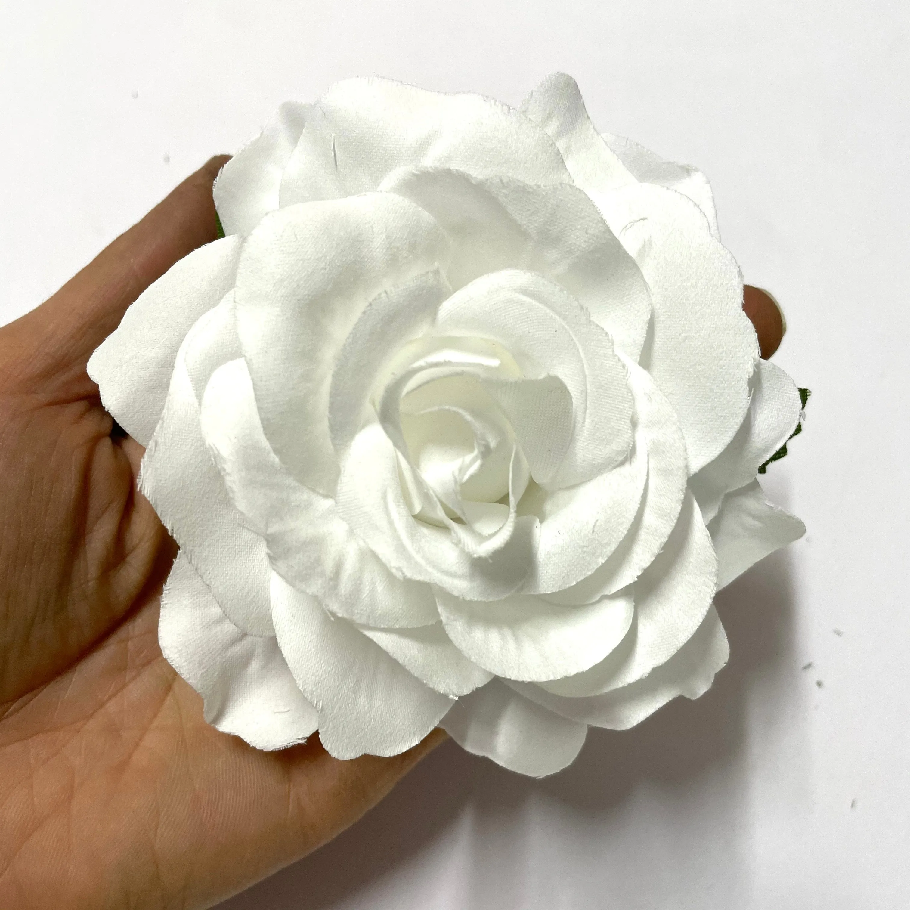 Artificial Silk Flower Head - White Rose Style 132 - 1pc