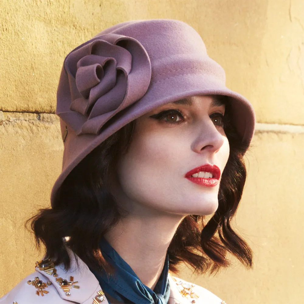 Betmar Hats Alexandrite Cloche - Blush