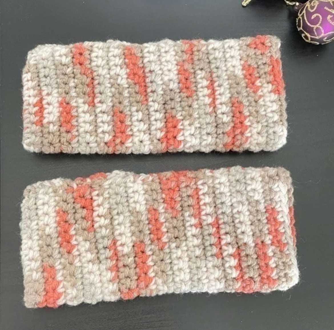 Gaming Texting Fingerless Gloves Marbled Orangesicle Cream Tan Gray Rust Salmon Crochet Knit Writing Tech Wrist Warmers