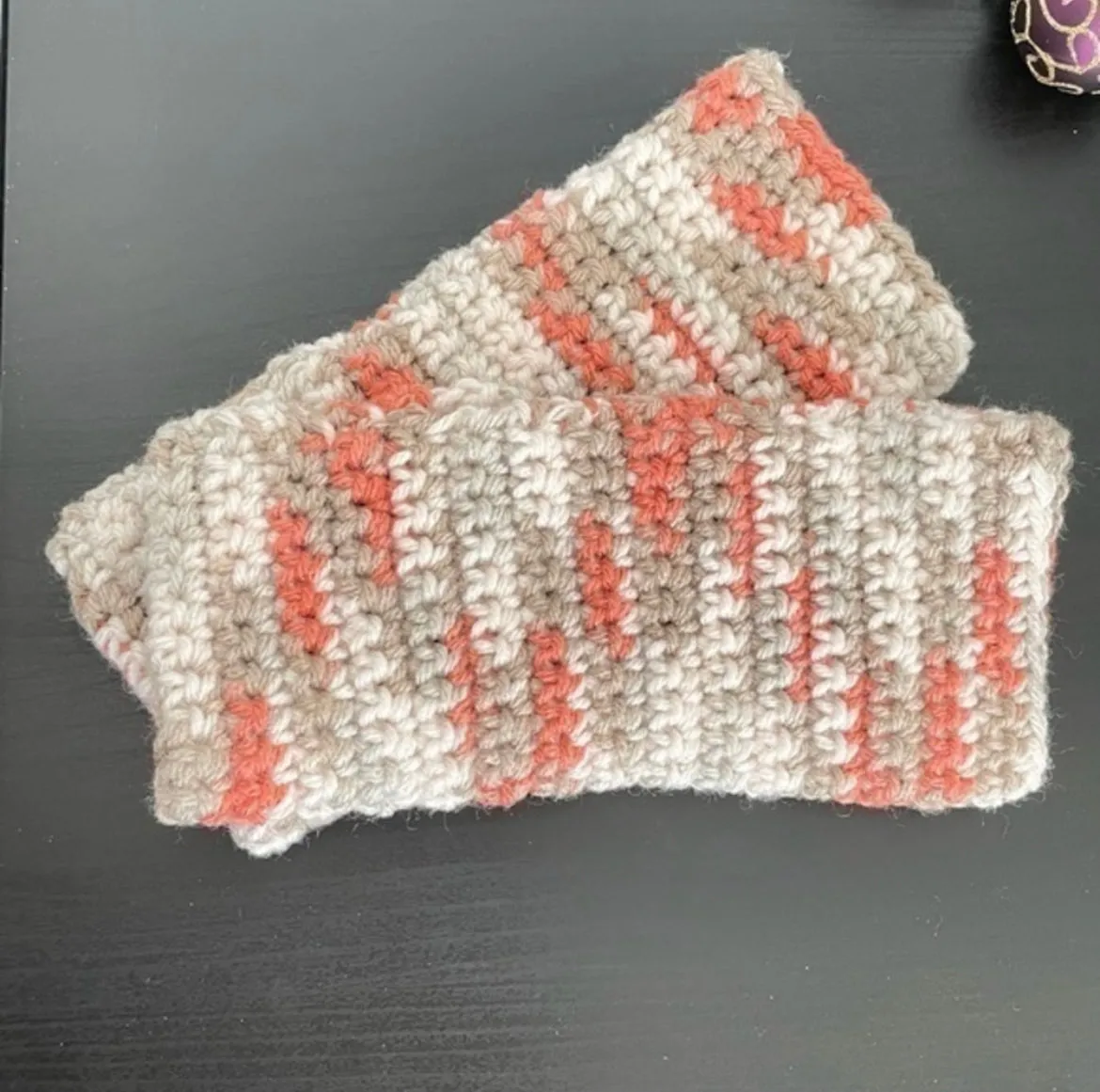 Gaming Texting Fingerless Gloves Marbled Orangesicle Cream Tan Gray Rust Salmon Crochet Knit Writing Tech Wrist Warmers