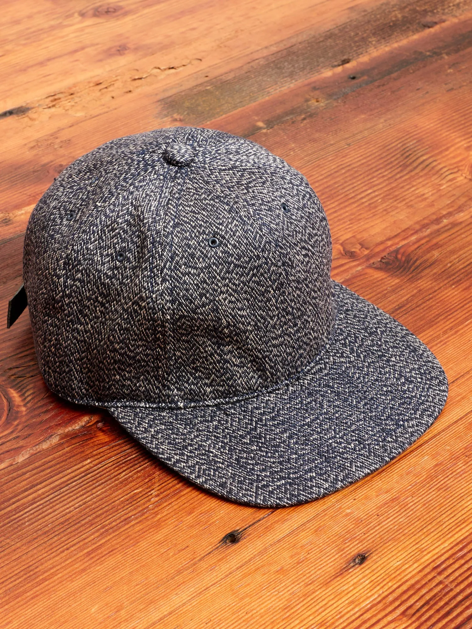 Linen Dyed Cap in Navy