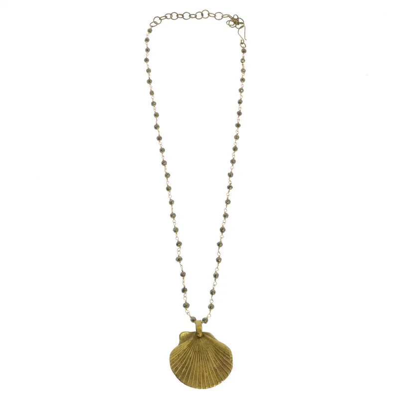 Natura Necklaces - Scallop