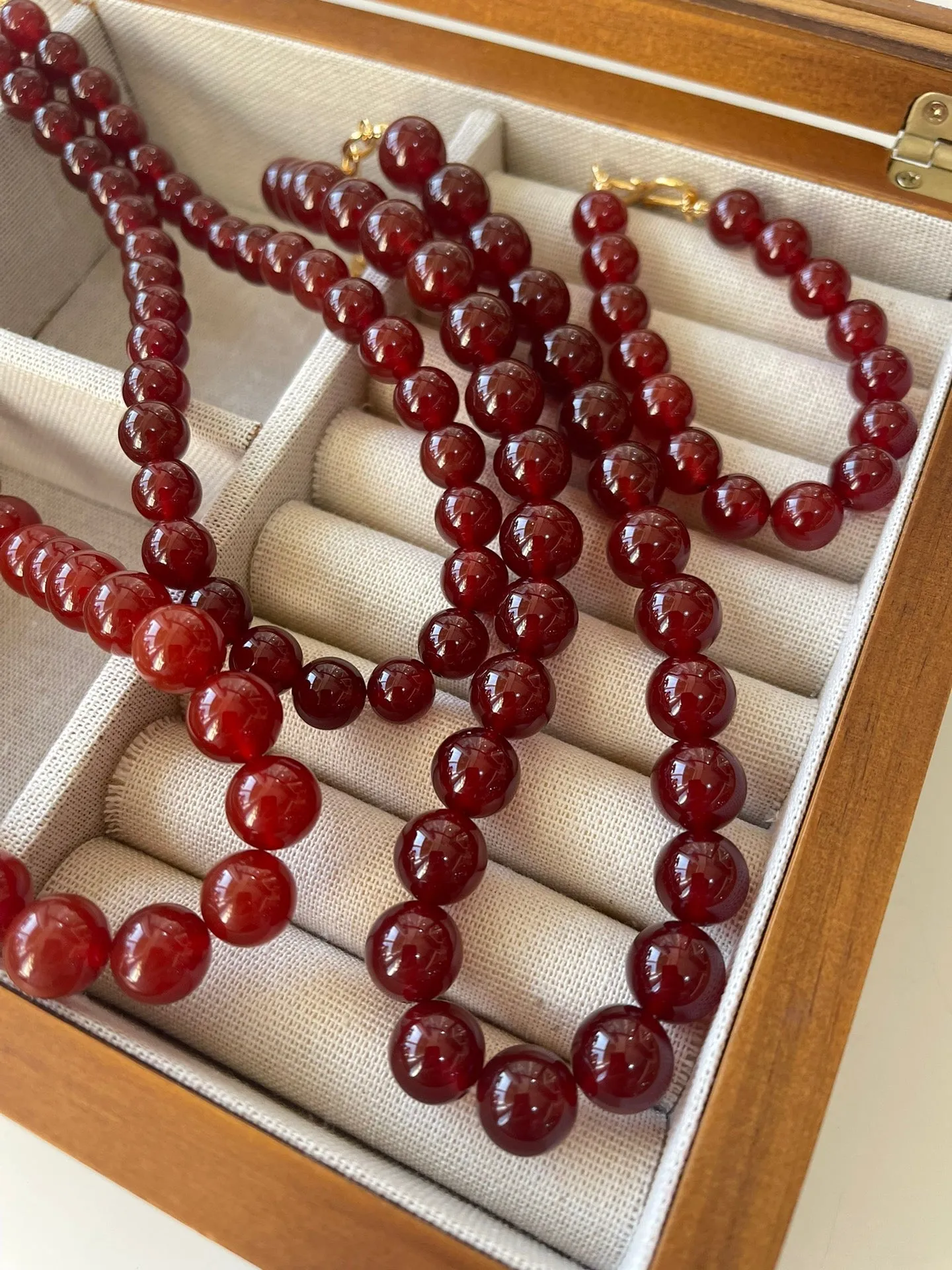 Vintage Red  Agate 12mm Round Beaded Necklace